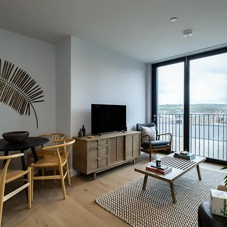 Apartment In Hayle